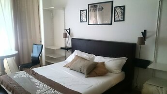 Iron Bridge Accomodation