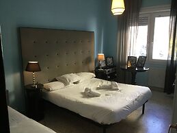 Iron Bridge Accomodation