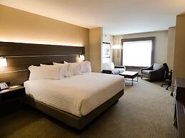 Holiday Inn Express & Suites Plymouth - Ann Arbor Area by IHG