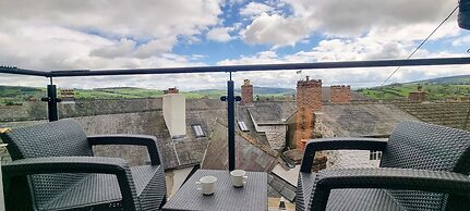 The Castle Hotel