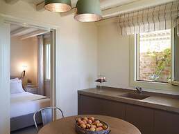 Aeolis Tinos Suites