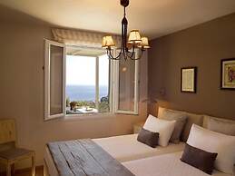 Aeolis Tinos Suites
