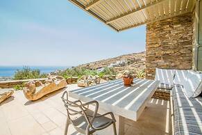Aeolis Tinos Suites