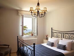 Aeolis Tinos Suites