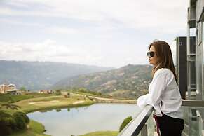 Punta Diamante Premium Hotel