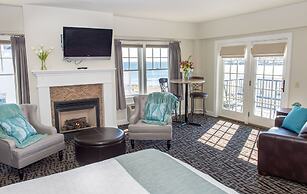 Union Bluff Hotel & Meeting House