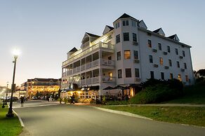 Union Bluff Hotel & Meeting House