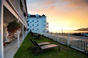 Union Bluff Hotel & Meeting House