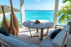 Tamarind Hills Resort & Villas