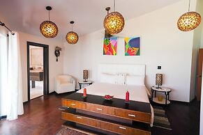 Tamarind Hills Resort & Villas