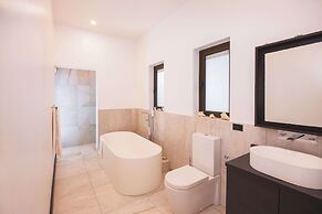 Tamarind Hills Resort & Villas