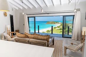 Tamarind Hills Resort & Villas