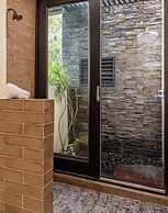 Tamarind Hills Resort & Villas