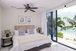 Tamarind Hills Resort & Villas