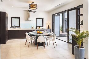 Tamarind Hills Resort & Villas