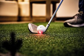 Tamarind Hills Resort & Villas