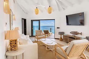 Tamarind Hills Resort & Villas