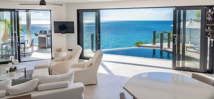 Tamarind Hills Resort & Villas