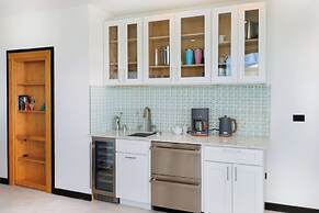 Tamarind Hills Resort & Villas