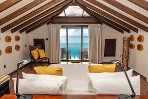 Tamarind Hills Resort & Villas