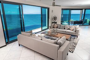 Tamarind Hills Resort & Villas