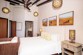 Tamarind Hills Resort & Villas