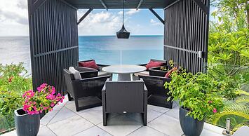 Tamarind Hills Resort & Villas