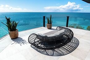 Tamarind Hills Resort & Villas