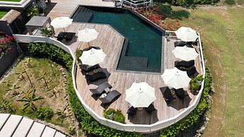 Tamarind Hills Resort & Villas