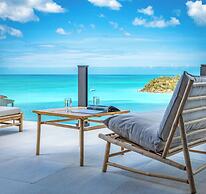 Tamarind Hills Resort & Villas