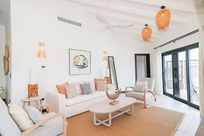 Tamarind Hills Resort & Villas