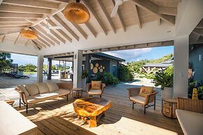 Tamarind Hills Resort & Villas