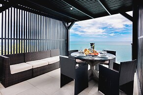 Tamarind Hills Resort & Villas