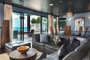 Tamarind Hills Resort & Villas