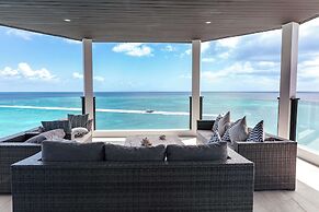 Tamarind Hills Resort & Villas