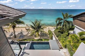 Tamarind Hills Resort & Villas