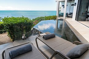 Tamarind Hills Resort & Villas