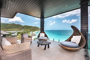 Tamarind Hills Resort & Villas