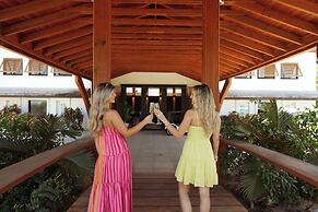 Tamarind Hills Resort & Villas