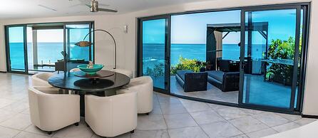 Tamarind Hills Resort & Villas