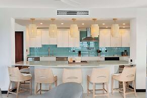 Tamarind Hills Resort & Villas