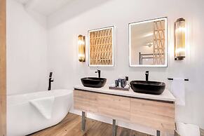 Tamarind Hills Resort & Villas