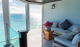 Tamarind Hills Resort & Villas