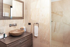 Tamarind Hills Resort & Villas