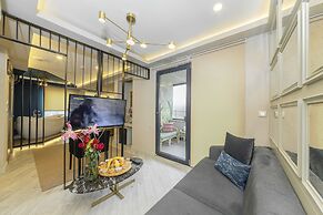 Ayramin Deluxe Hotel