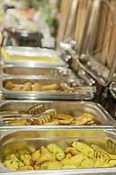 Ayramin Deluxe Hotel