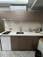 Ayramin Deluxe Hotel