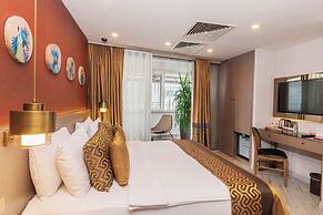 Ayramin Deluxe Hotel
