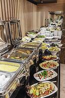 Ayramin Deluxe Hotel