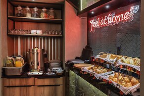 Ayramin Deluxe Hotel